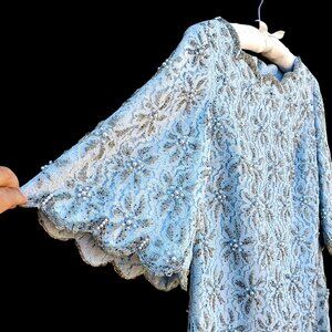 Vintage 60s Chantilly Lace Beaded Pearl A Line Cocktail Dress Trumpet Sleeves 8